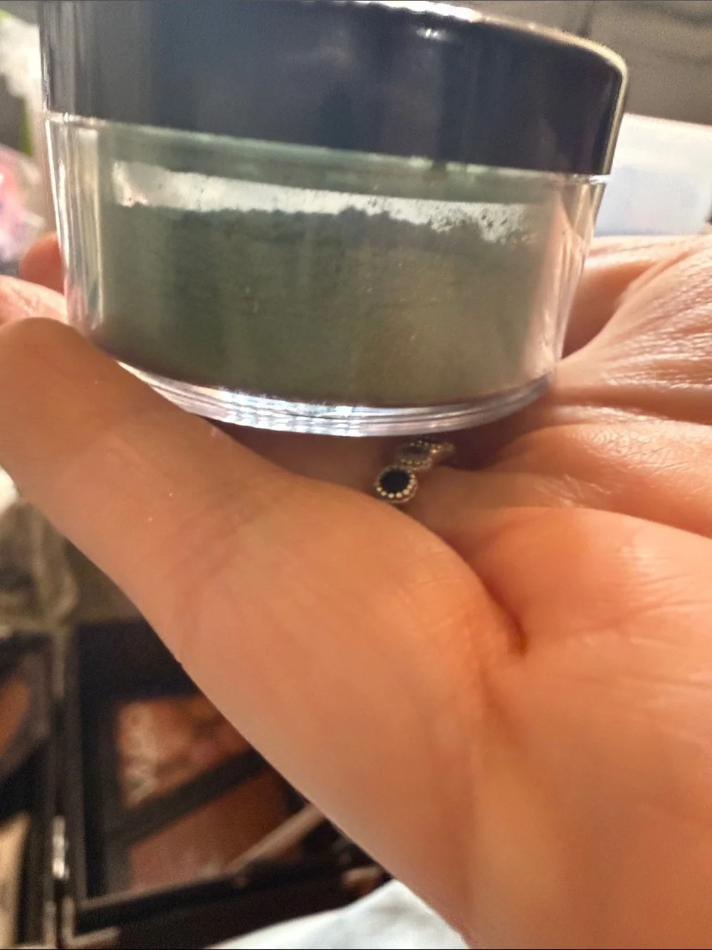 OFRA Derma Mineral Loose Eyeshadow - Emerald Green Shimmer